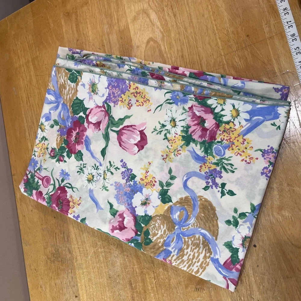 Vtg Floral Garden Tablecloth 58x84 Pink Tulips Lilacs Straw Hat Cottagecore